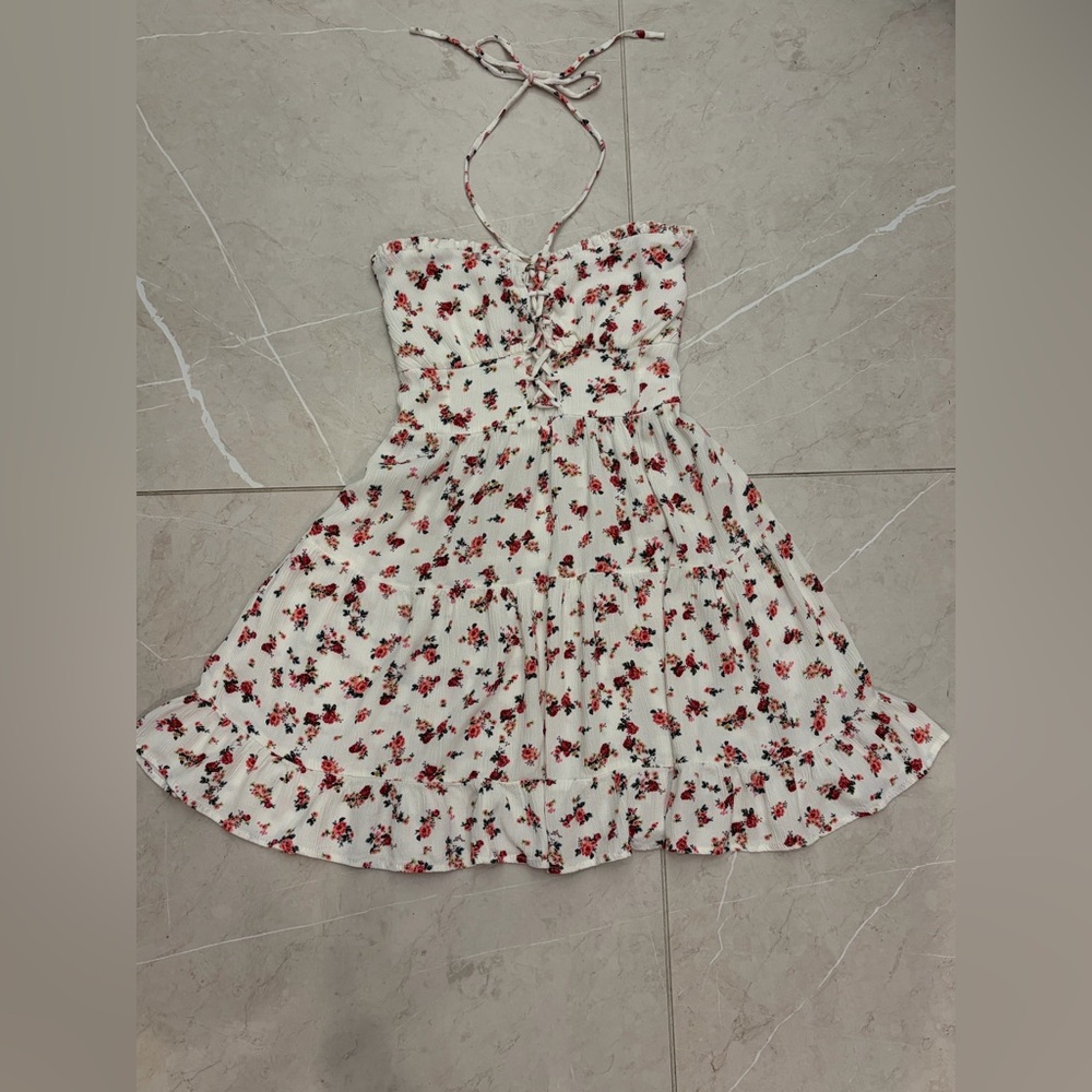 Brand New Stradivarius Floral Dress